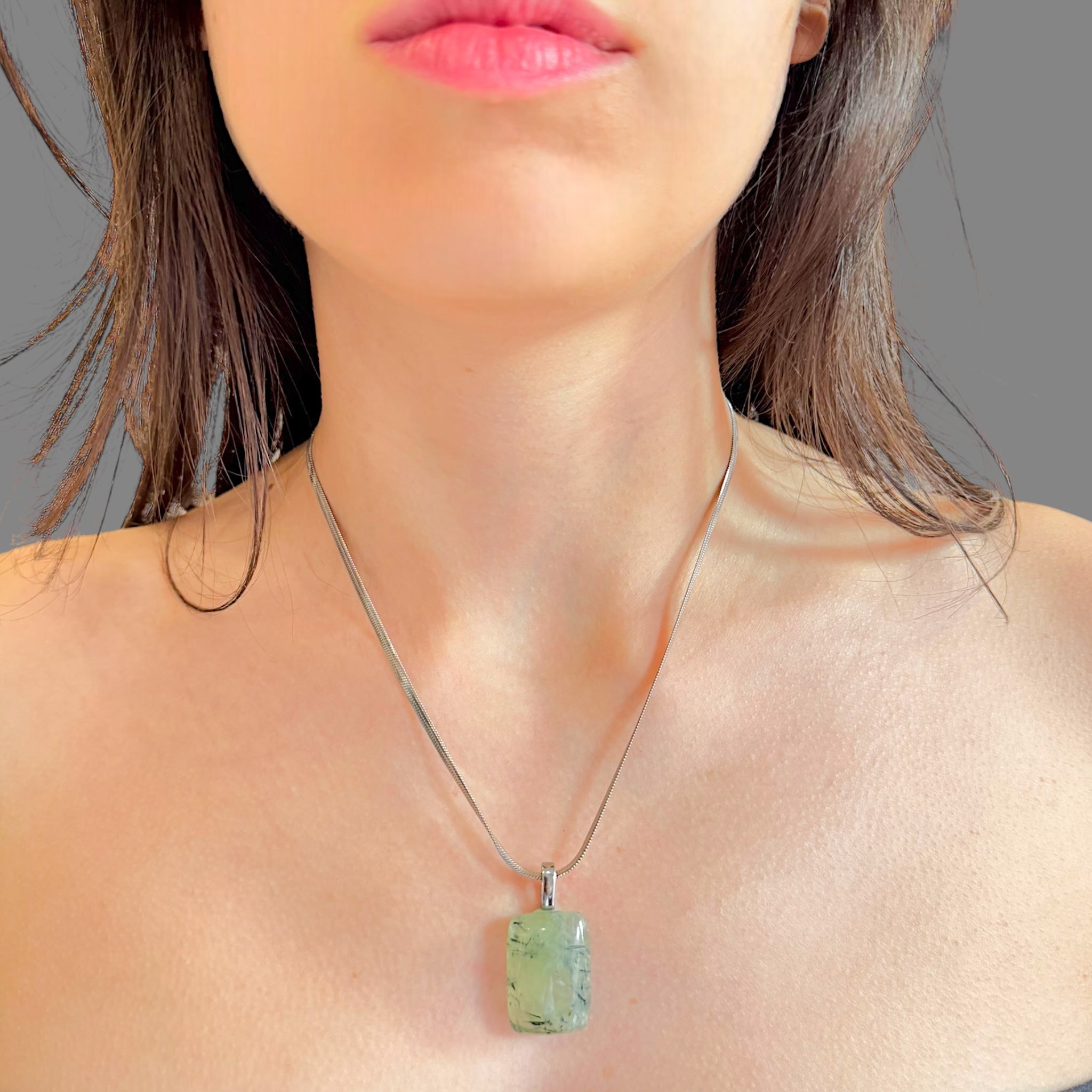 Collana prehnite 25x17 mm Sharifa Crystals